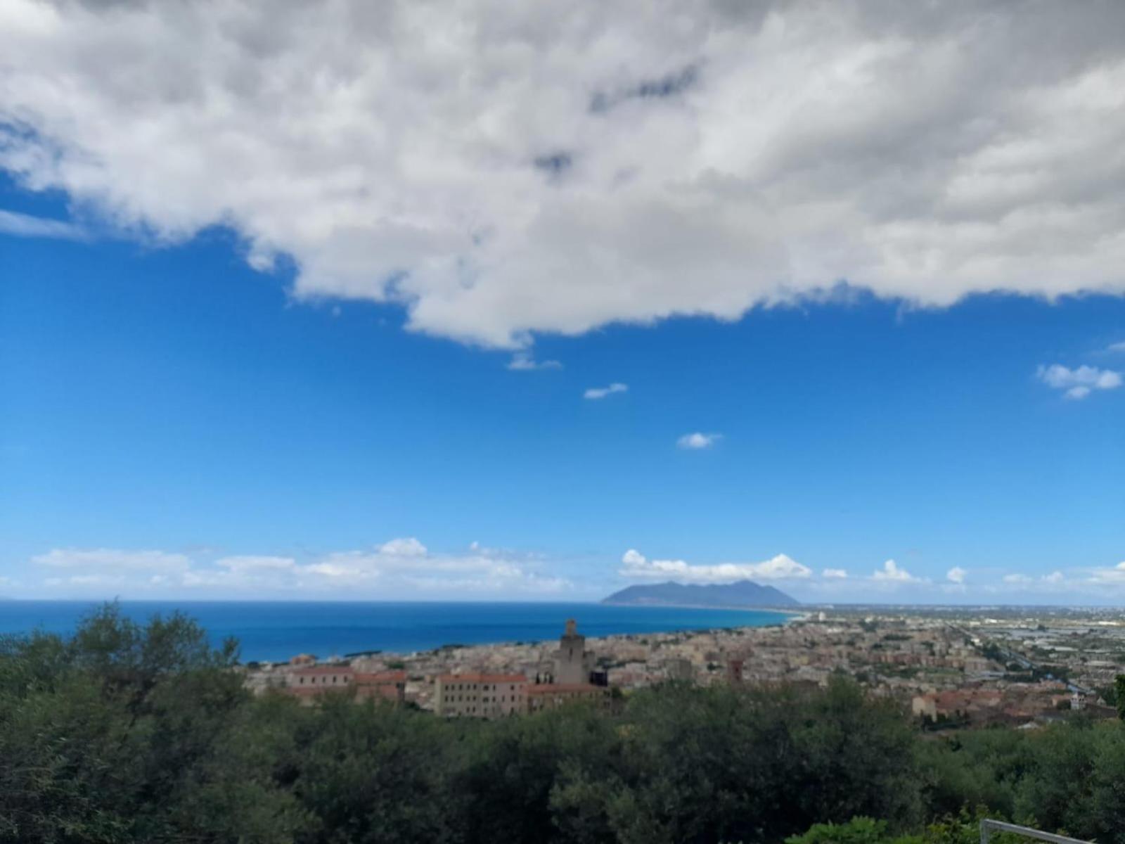B&B Anxur Terracina Luaran gambar
